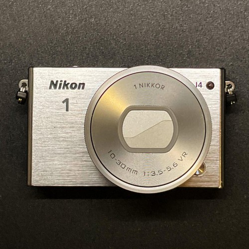 Nikon1 mirrorless obiettivo - j4,
