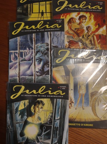 Julia bonelli editore - by,