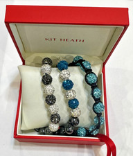 Mano Fatto Nero Shamballa