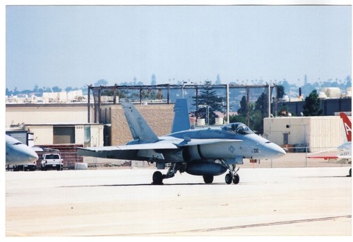 2003 usn hornet vfa - usn,
