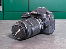 Canon EOS 70D + EF-S 55-250mm