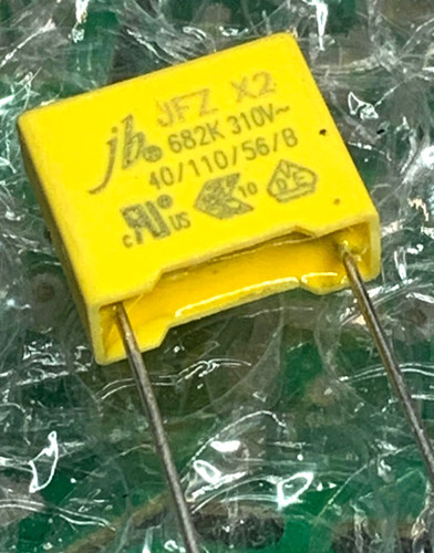 8nf 310vac condensatore - 6,8nf, x2