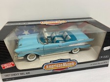 American Muscle Ertl 1:18 Chevrolet Chevy BelAir 1957 Cabriolet come nuova