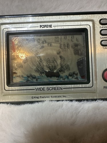 Vintage nintendo game watch - &,