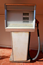 Distributore Pompe di Benzina