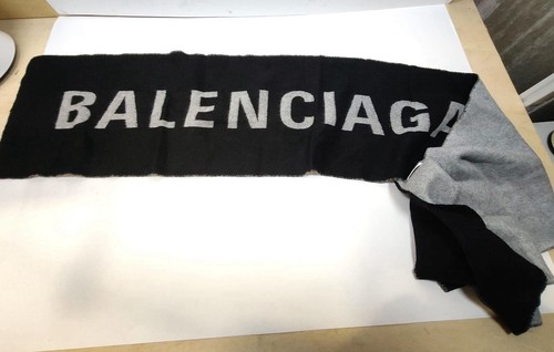 Balenciaga sciarpa - balenciaga,