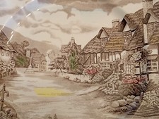 Servizio piatti quadrati da