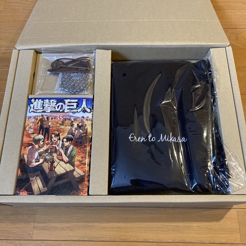 The attack titan - on, artbook