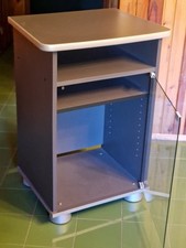 carrello per tv con ruote e sportello di vetro