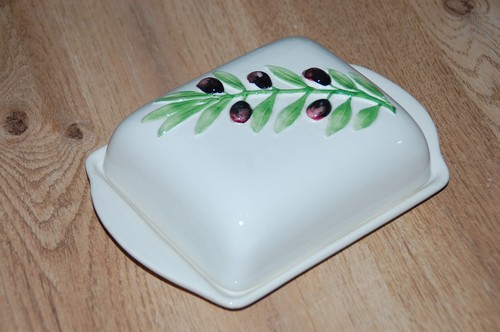 Ceramic butter dish with - ceramic,