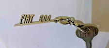 FIAT 600 D - FIAT PORTACHIAVI ACCESSORIO VINTAGE DELL'EPOCA  NUOVO DELL'EPOCA