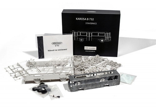 Costruzioni del modello karosa - modello,