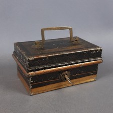 Antica Scatola Metallo Portagioie Denaro SCRIGNO con Chiave Patent VR Primi '900