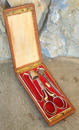 Antico kit cucire francese - antico,