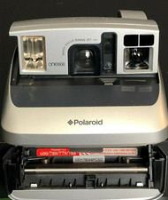 Polaroid One 600 fotocamera istantanea 100 mm gamma di messa a fuoco 2 piedi non testata argento e nero