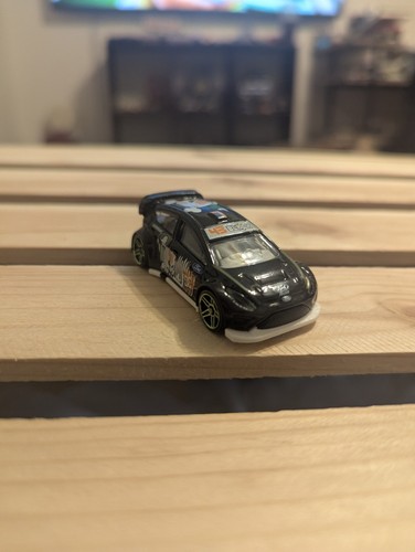Hot wheels ford - '12,