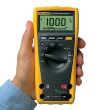 Multimetro digitale Fluke 179 AC/DC True RMS - Fornito nel Regno Unito con certificato di calibrazione