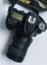 Nikon D7200 corpo+obiettivo Nikon AF-S NIKKOR 18-200 mm F3.5-5.6 ED G VR - USATO