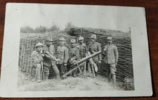 FOTO 1° GM- WW1- SOLDATI  TRINCEA 1918 -FORMATO CARTOLINA OTTIMA ORIGINALE