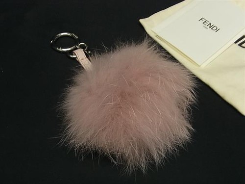 Fendi pompon charm - pompon,