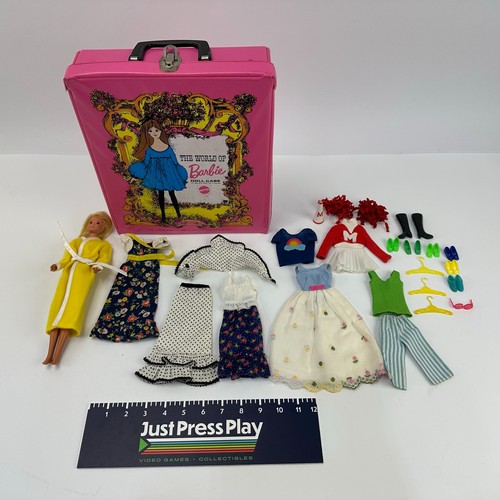 Vintage malibu barbie case - malibu,