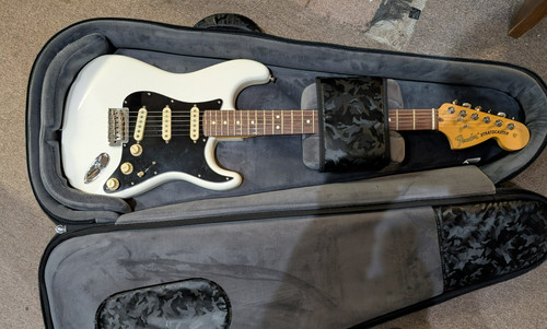 Vintage fender stratocaster - fender,