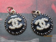 CHANEL 2 CIONDOLI A STRAPPO