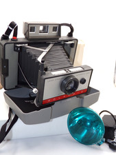 Polaroid Automatic 220 Land