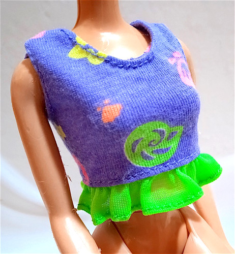 First barbie 90s - mattel, top