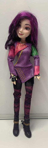 Disney descendants mal isola - disney,