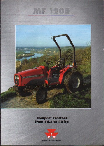 Scheda brochure trattore