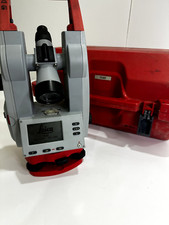 Leica T105 Total Station con