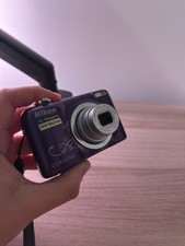Nikon Coolpix A10 fotocamera digitale 16,1 megapixel viola - testata e funzionante
