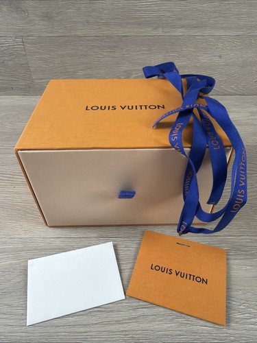 Louis vuitton confezione - louis,