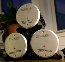  "Blocchi impilabili ""X-Cite"" per unità X-Can Musical Fidelity, Xcite MF"