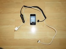 Apple I-4S Cell Phone w/Car