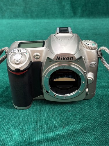 Solo corpo fotocamera nikon - solo,