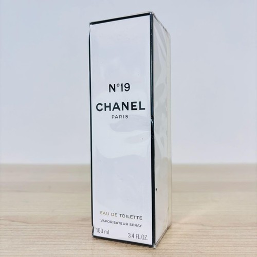 Chanel eau de - 19, toilette