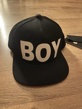 Cappellino snapback regolabile