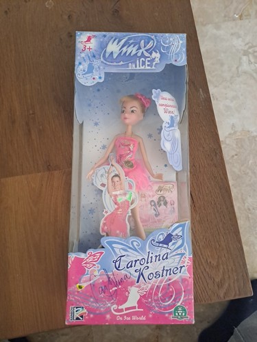 Winx ice bambola carolina - on,