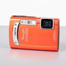 Olympus Tough TG-320 -