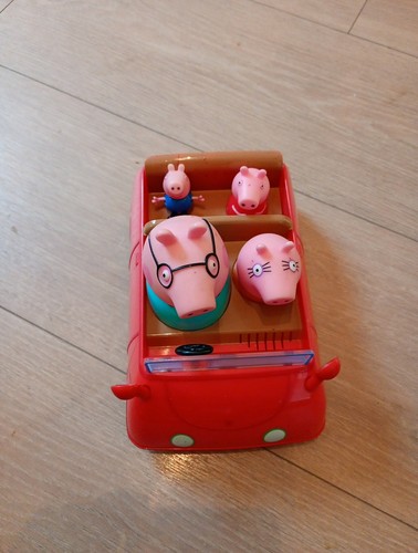 Peppa pig family - family, auto