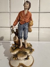 Statuetta in porcellana La