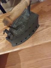 antico ferro da stiro In Ghisa