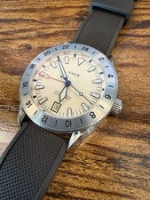 Orologio Vaer G2 Pacific Polar GMT 39mm Serie 1 USA assemblato nuovo mai indossato