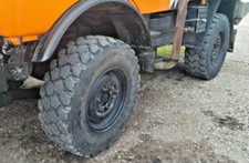 CHIODI PNEUMATICI INVERNALI TRATTORI , SPARGISALE, SPAZZANEVE  BESTGRIP  1912-J