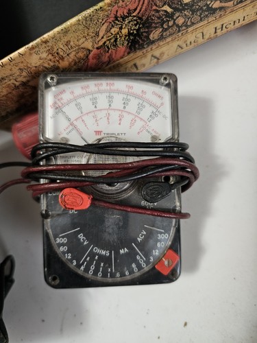 Tester multimetro analogico