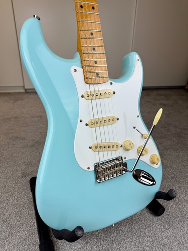 Fender vintera stratocaster - fender,