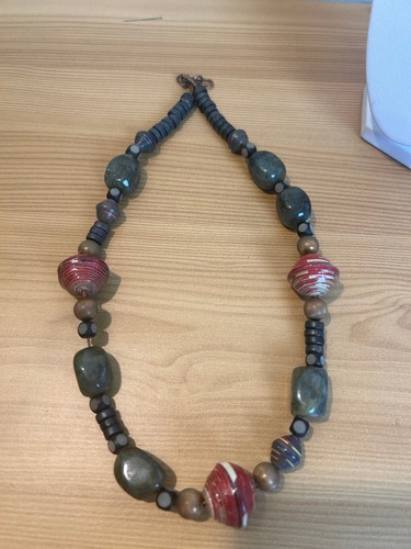 Collana perline grosse - di,