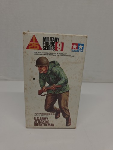 Infantry attacking serie - infantry, (serie
